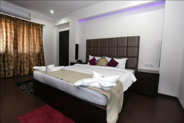 Oyster Airport Hotel Hyderabad Esterno foto